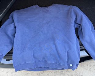 Akimbo Club Crewneck Sweatshirt