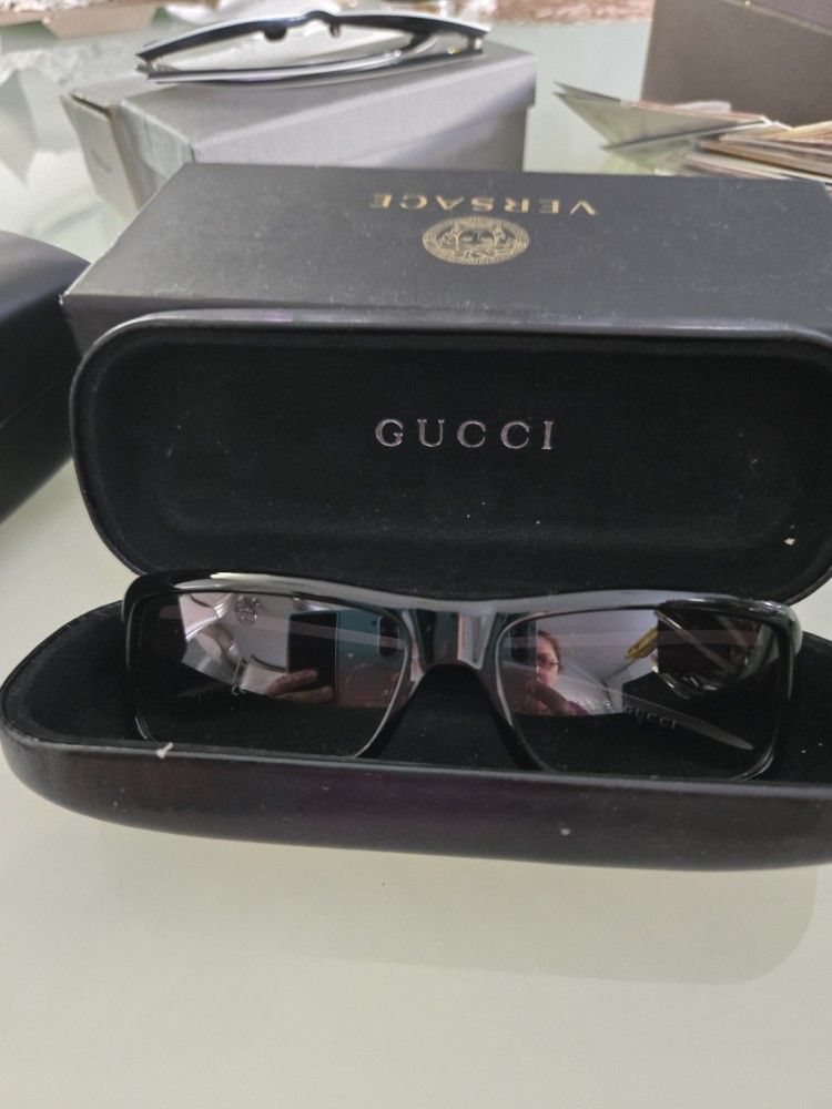 Sunglasses Gucci