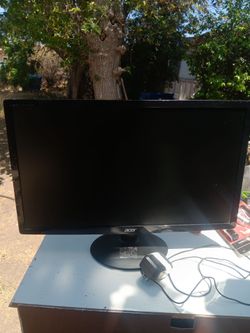 !! 24 in Computer Monitor Accer  not HDMI Only Pickup