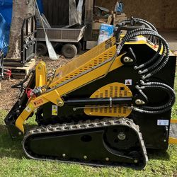 Mini Skid Steer Loader