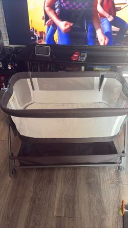 Bedside bassinet