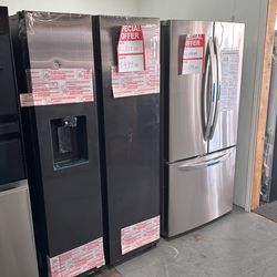 LG refrigerator 50% off Never Been Used