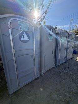 Portable Restrooms 