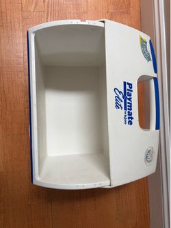Igloo Playmate Elite Cooler