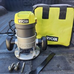 Ryobi R1631G 8.5 Amp 1-1/2" Peak HP Fixed Base Corded Router