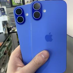 UNLOCKED iPhone 16+ 128GB Blue