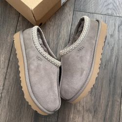 UGGS Smoke Plum 7W