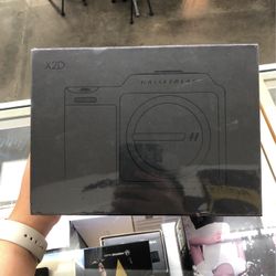 Hasselblad X2D 100C 100MP Medium Format Body