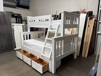 Full over twin bunk bed $430