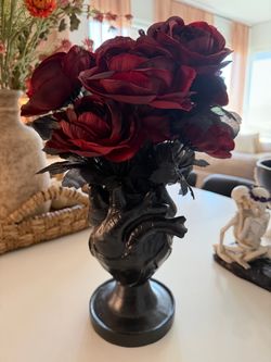 Black Anatomical Heart Vase with Faux Red Roses
