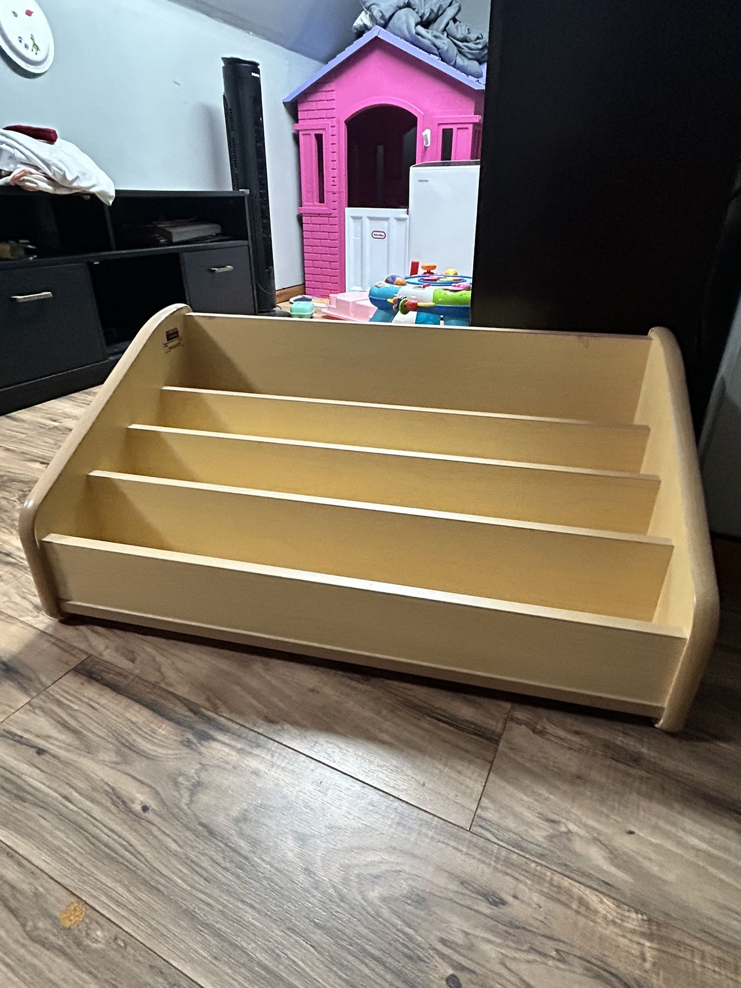 Lakeshore Bookshelf OBO**