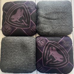 2023 Ultra Cornhole Viper-R bags.