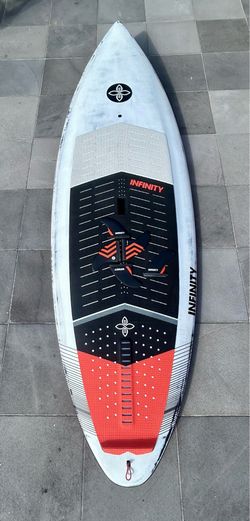 New 8’ 11” Infinity Blurr V3  stand up paddle board