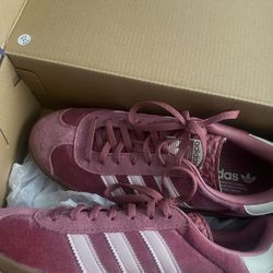Adidas Pink Bergeny