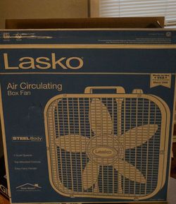 Lasko fan, steel frame, broken fan blade