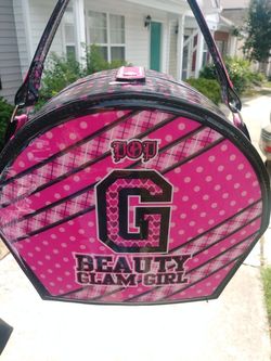 Girl's Beauty Case with mirror inside