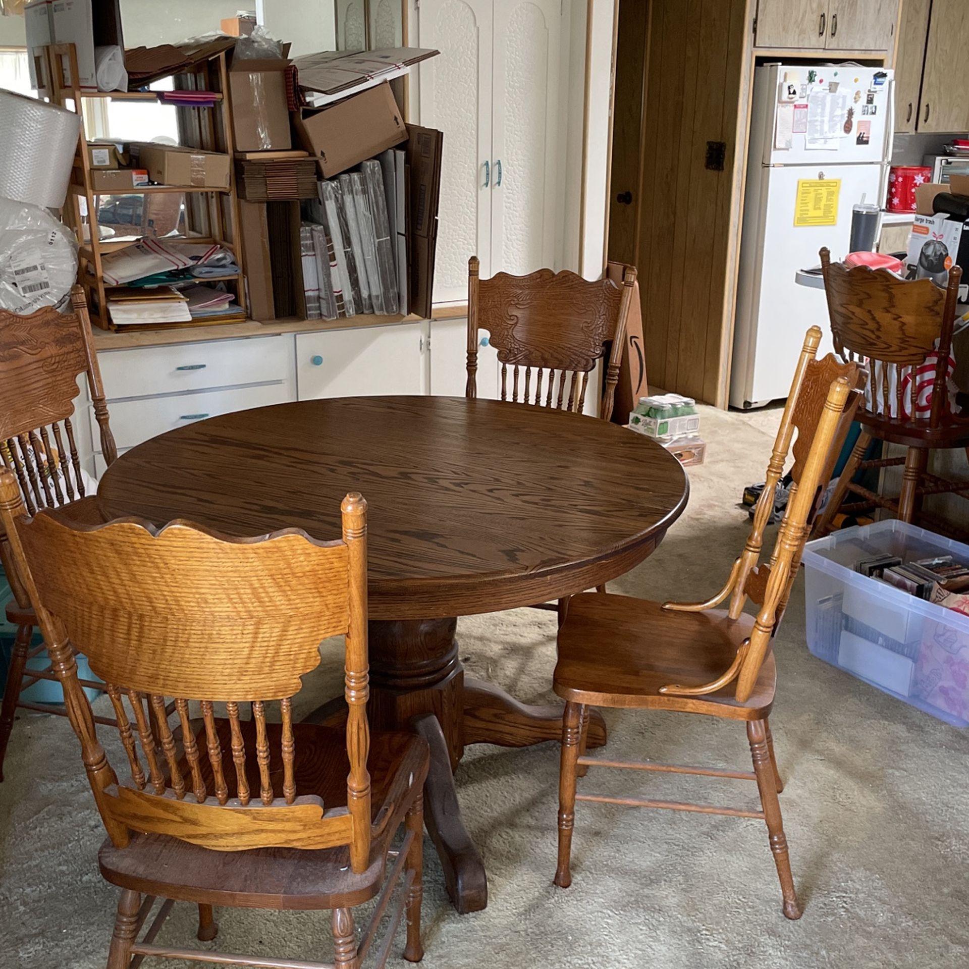 Oak Table And Chairs