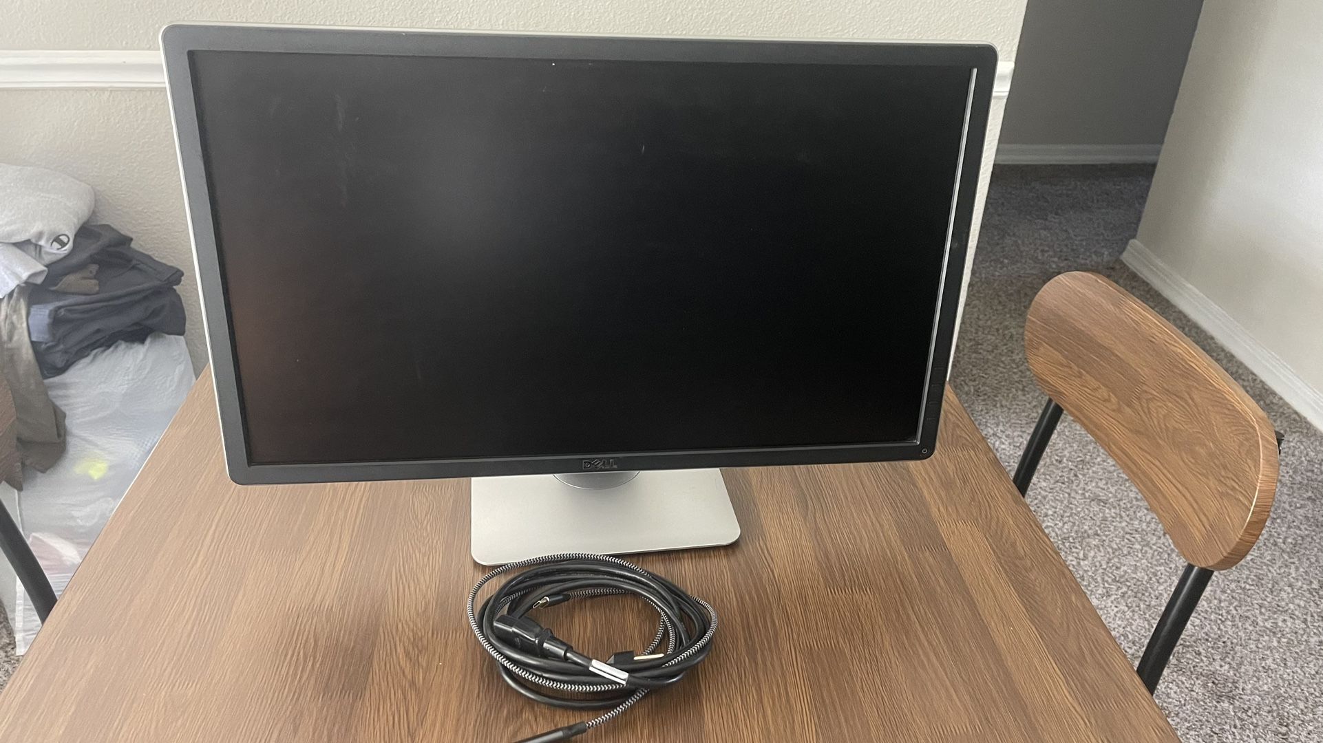 Dell 24” Computer Monitor
