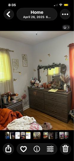 Bedroom set