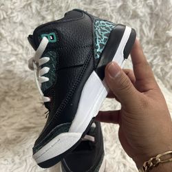 NIKE Jordan Pre-School Air Jordan 3 Retro KIDS SIZE 12C -Black | Siren Red | Hyp