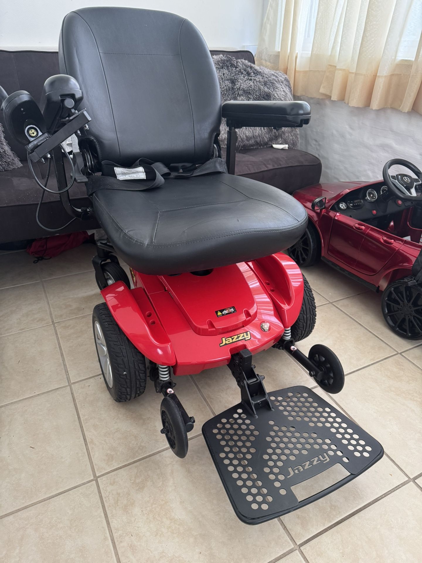 Pride Jazzy Select Power Wheelchair