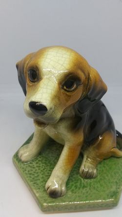 VINTAGE BEAGLE DOG PORCELAIN