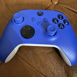 Xbox One Series X Blue Controller