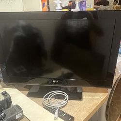 32 Inch LG LCD Tv- $50