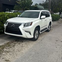 2017 Lexus GX460