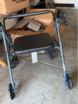 Rollator Walker Heavy Duty. Up to 300 pounds
