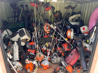 For parts or repair. Para partes o reparar algunas prenden $20 a $35