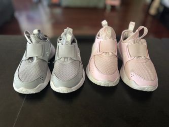 Nike Flex Runner 2 Toddler Shoes Size 9C Pick Up in Van Nuys, CA Take Both for $30