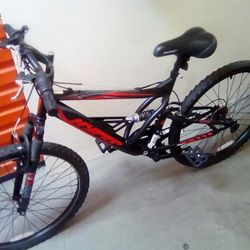 Hyper mt bike