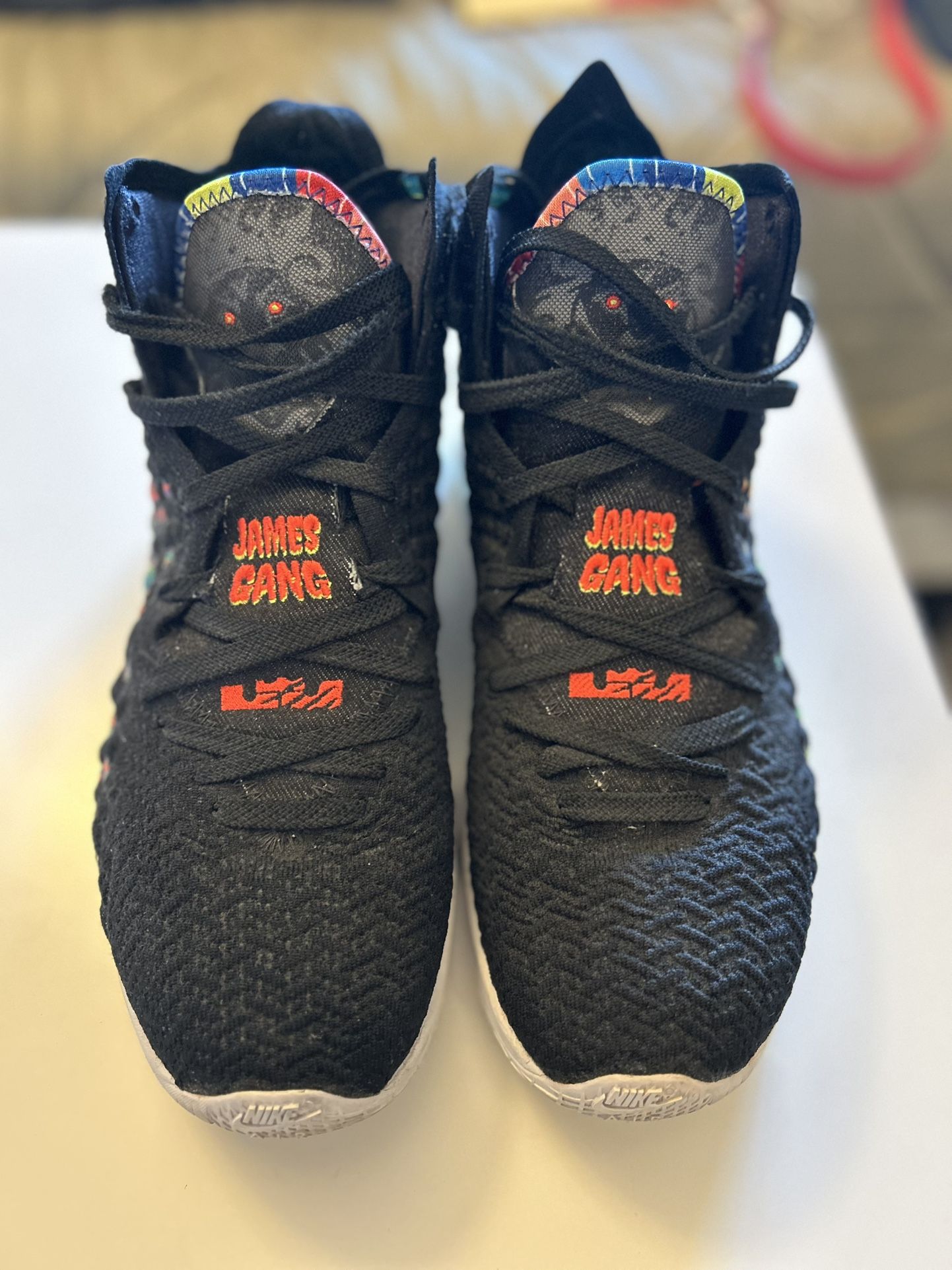 Nike LeBron James 17 XVII James Gang
