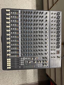 Mackie 16-Channel Audio Mixer
