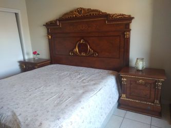 Italian bedroom set