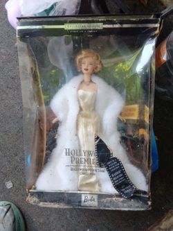 Hollywood Barbie 2000