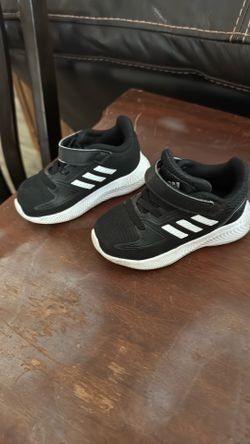 Toddler shoes
