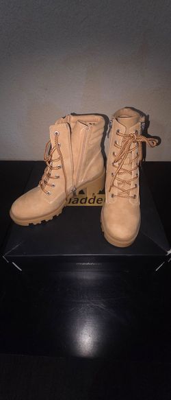 Women boots