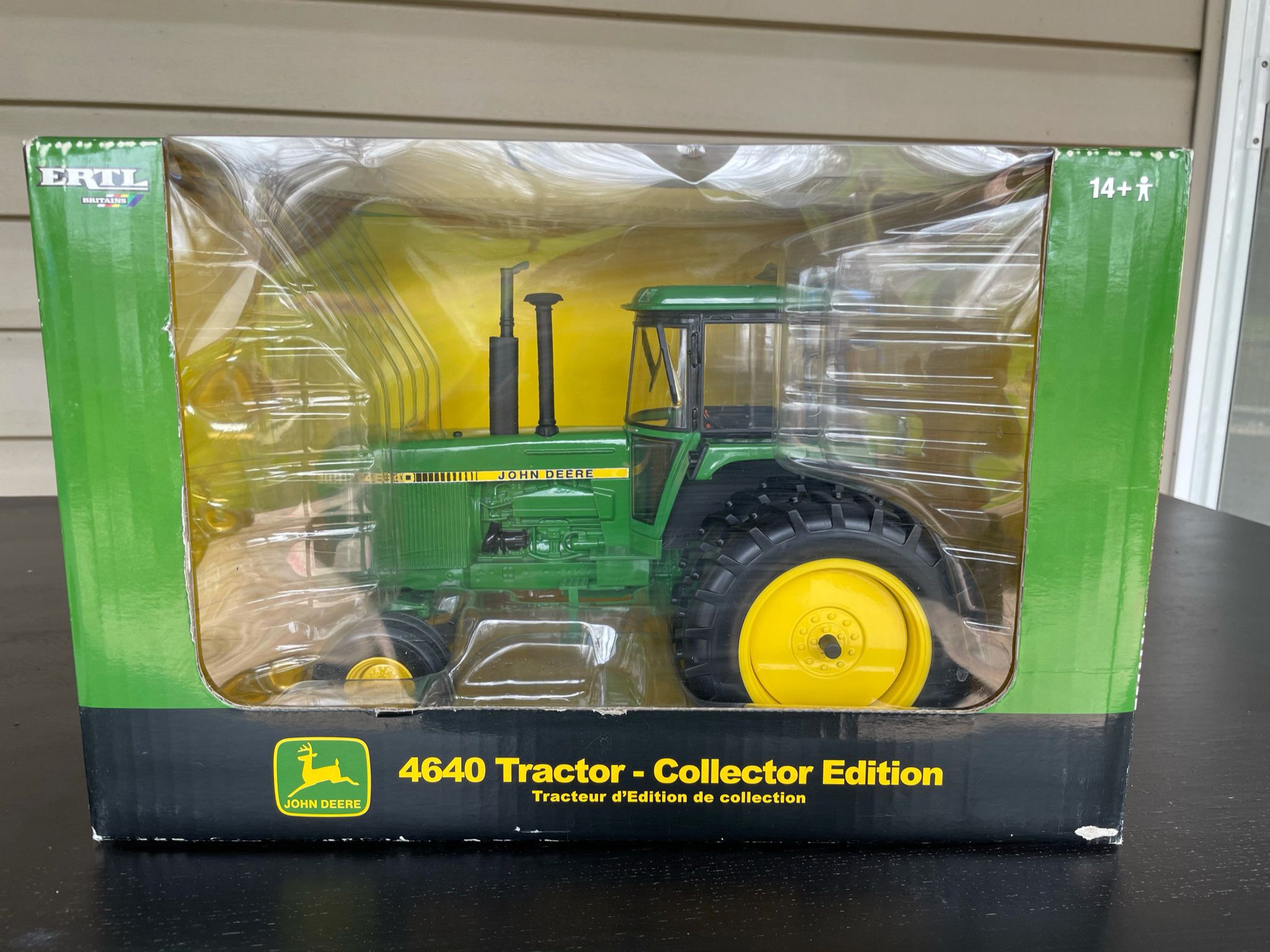 John Deere Tractor Model (new)