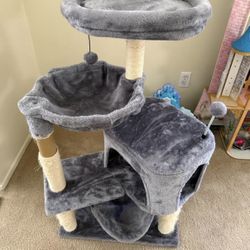 Cat Tree/ Cat Condo With Hammock 
