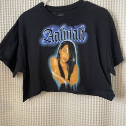 Aaliyah Crop
