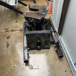 5th Wheel Hitch