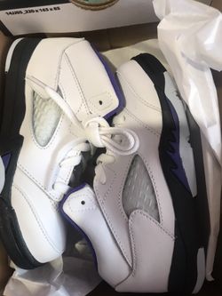 Retro Jordan 5s Size 10c