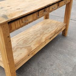 Free Table