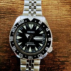 Seiko Wach Automatic Like New