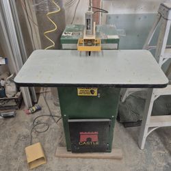 Castle Pocket Hole Machine