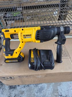DEWALT
20V MAX Cordless Brushless 1 in. SDS Plus D-Handle Concrete and Masonry Rotary Hammer