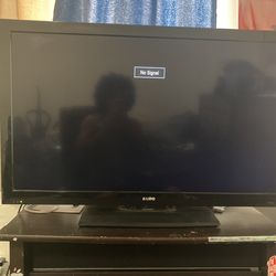 TV With Speaker Bar