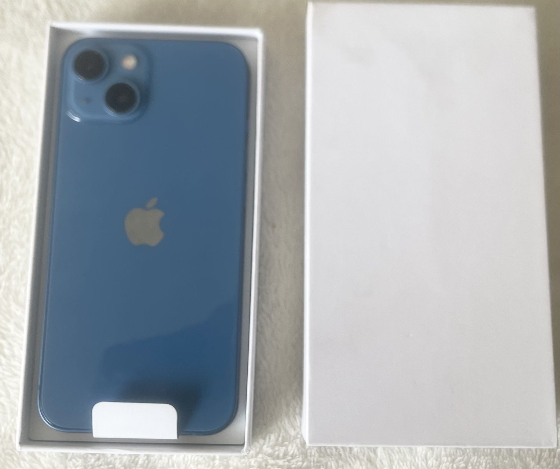 iPhone 13” Factory Unlocked 128gb Firm Price